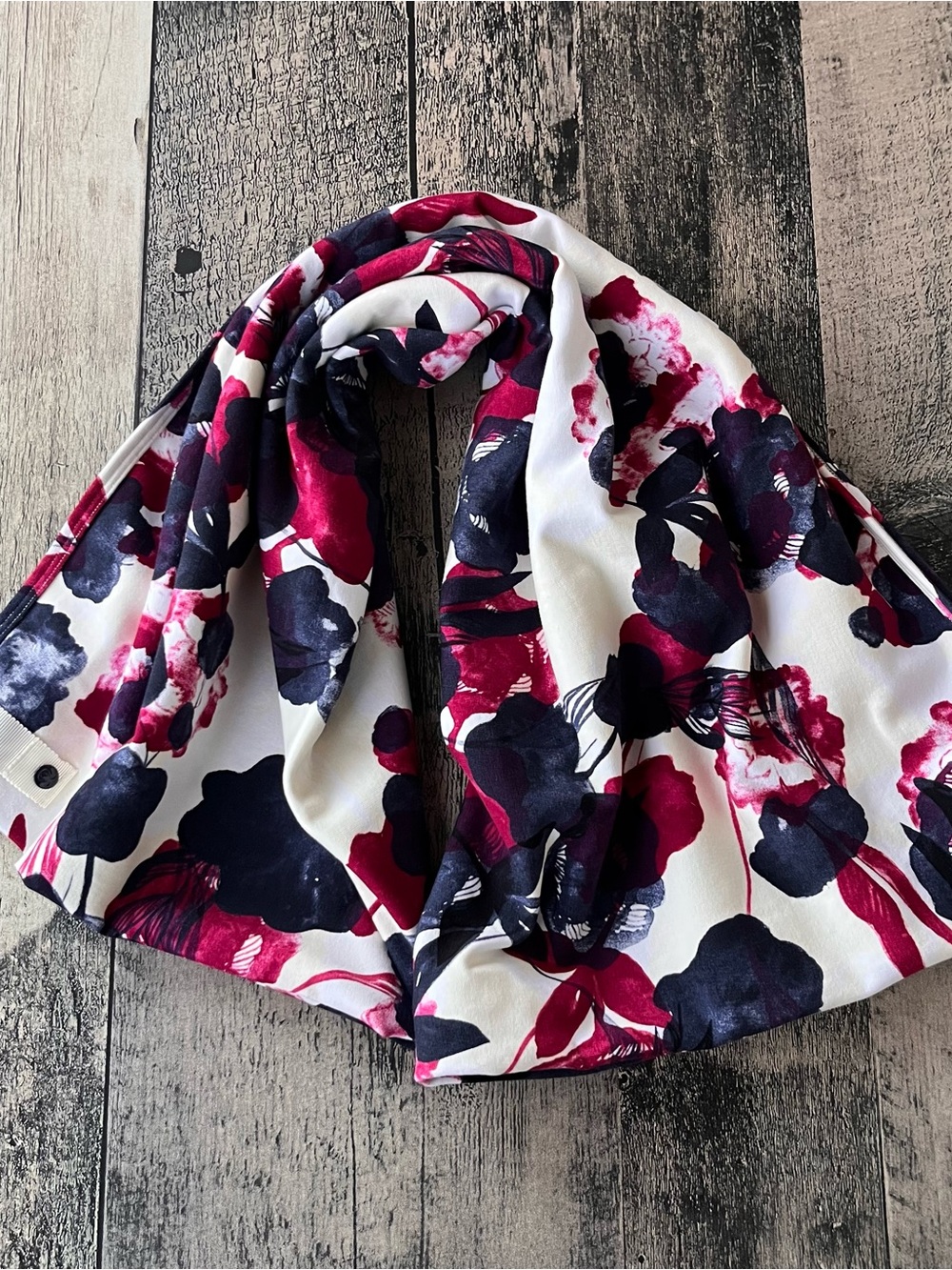 Lululemon vinyasa scarf